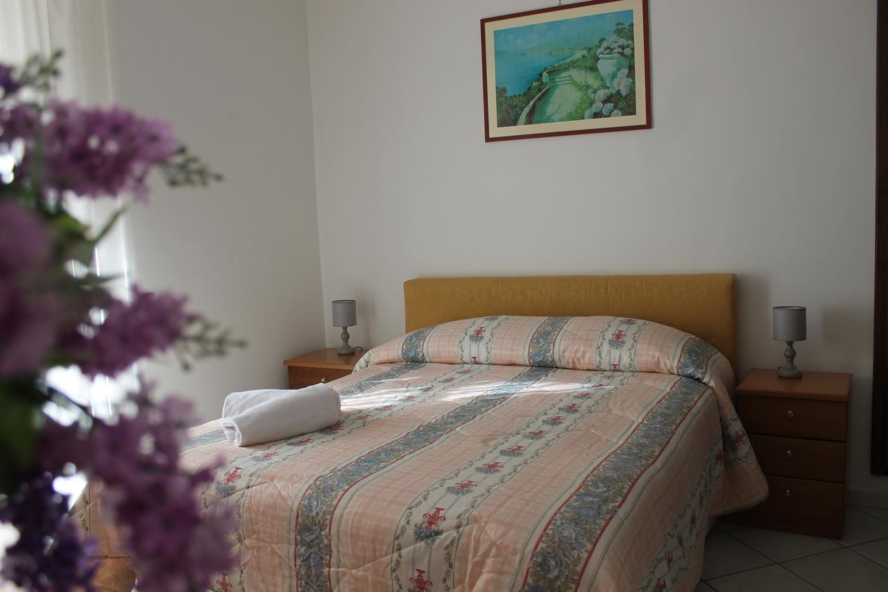 비코에쿠엔세 Il Casale Del Golfo 아파트 외부 사진