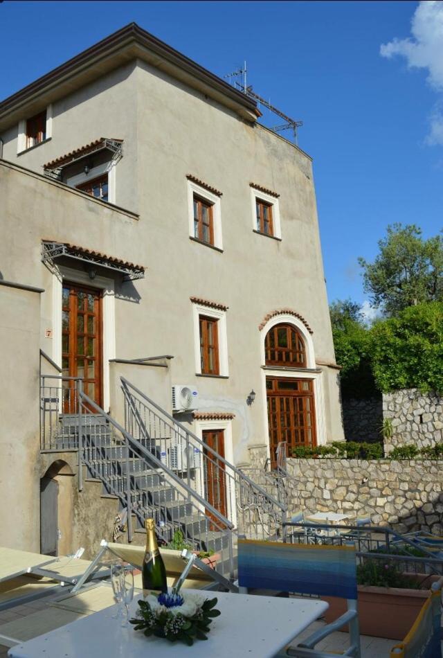 비코에쿠엔세 Il Casale Del Golfo 아파트 외부 사진